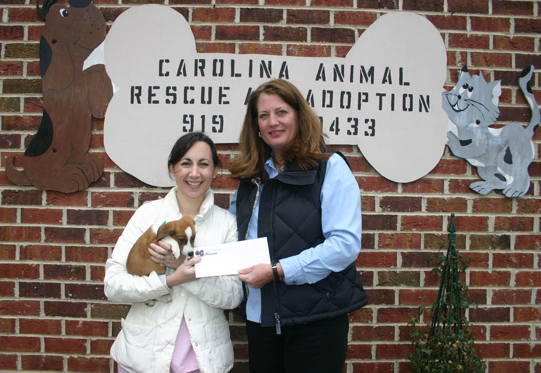 CCCC Vet Med instructor presents donation to CARA