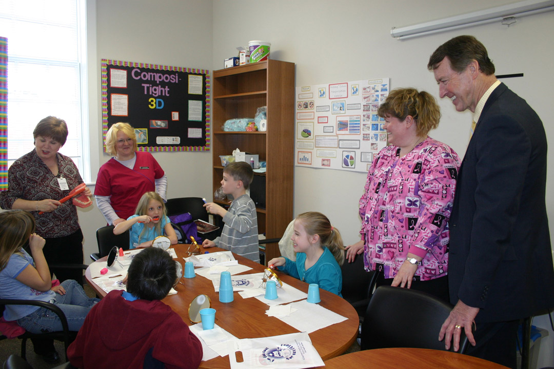 Congressman Bob Etheridge visits Give Kids A Smile at CCCC