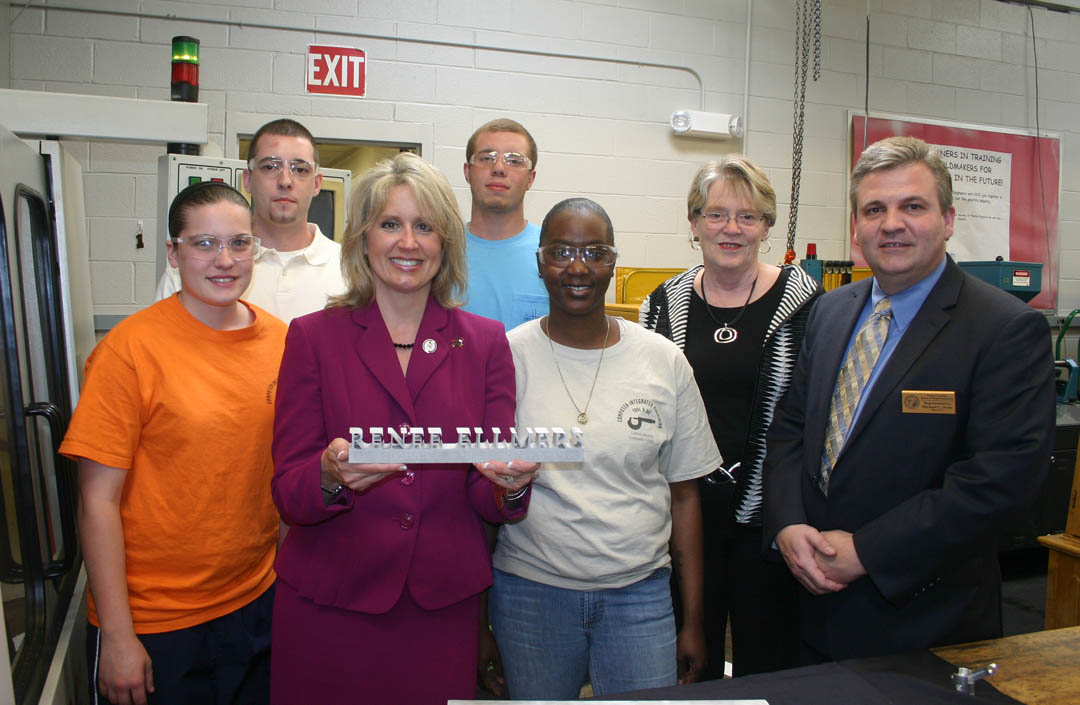 Ellmers, Stone, Shook visit CCCC's computer integrated machining program