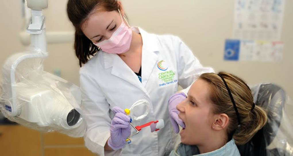CCCC Dental Assistant program ranked No. 2 in N.C.