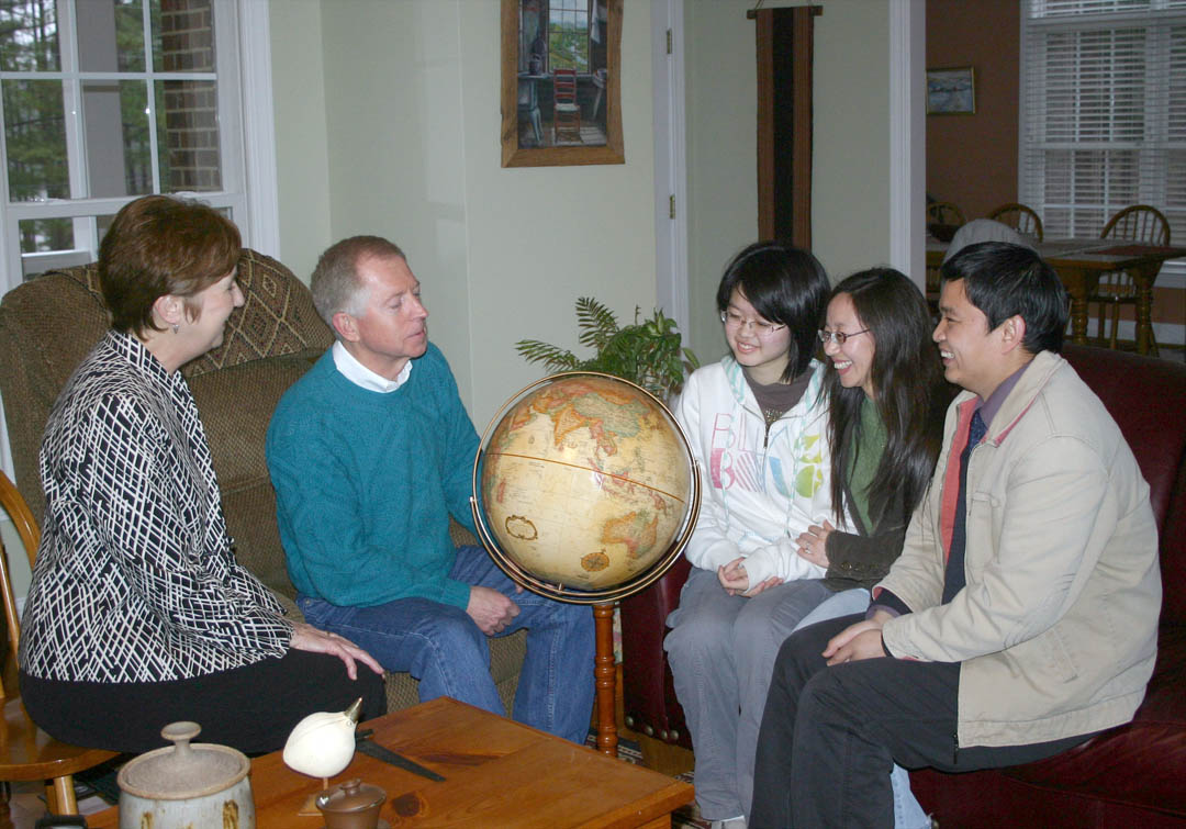 Chinese family takes home memories of N.C., America