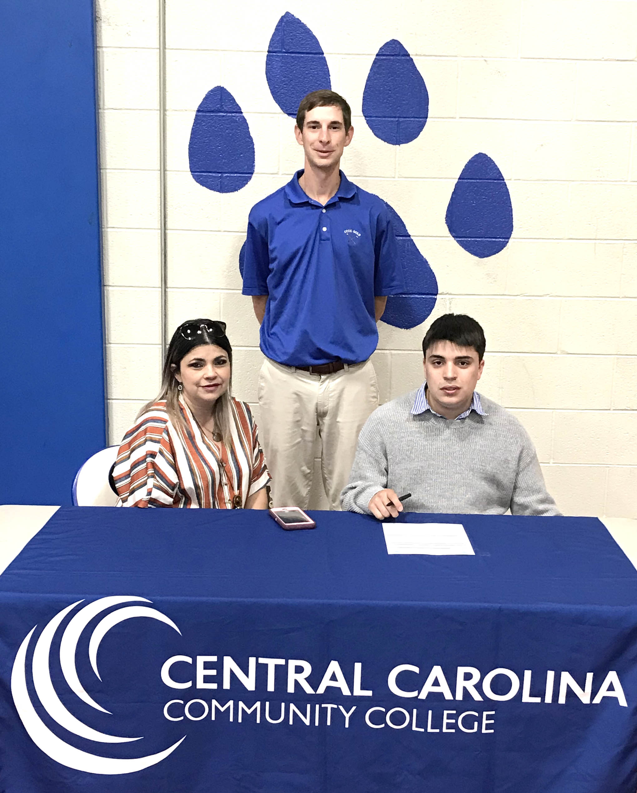 Read the full story, CCCC golf signs Albanes Figueroa Lugo