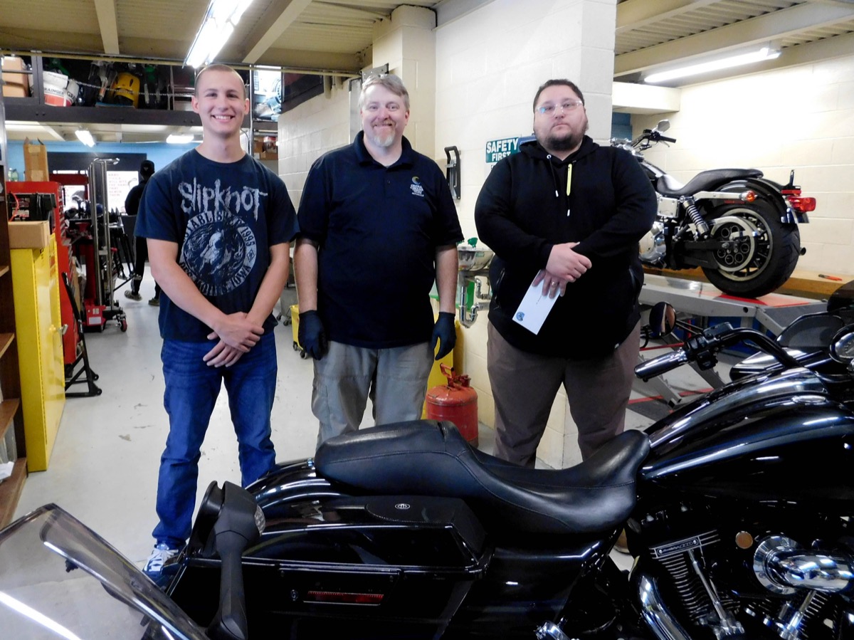 CCCC motorcycle program receives AMF scholarships