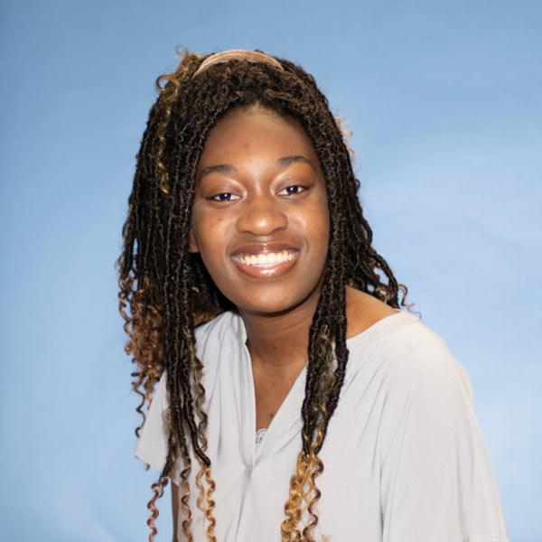 Nia Raines